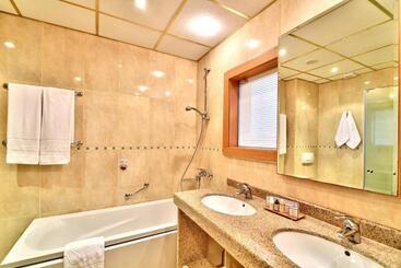Flamingo Grand Hotel & Spa