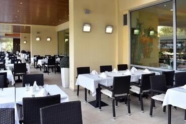 Flamingo Grand Hotel & Spa