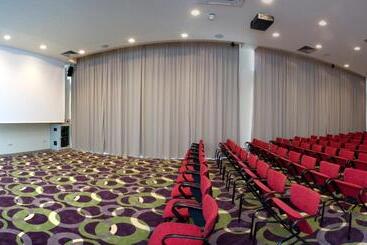 Flamingo Grand Hotel & Spa