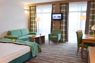 Flamingo Grand Hotel & Spa