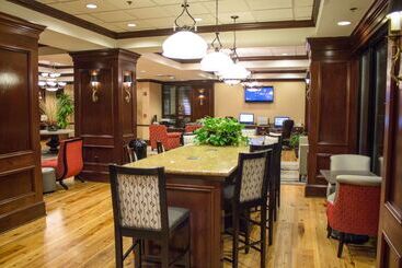 هتل Hampton Inn Savannah Historic District