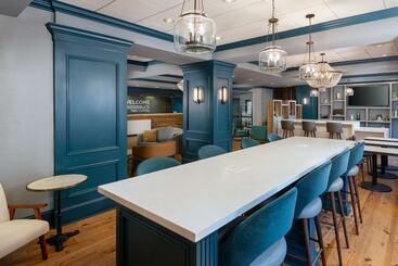 هتل Hampton Inn Savannah Historic District
