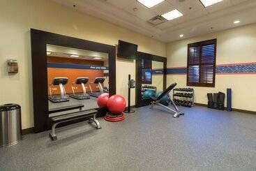 هتل Hampton Inn Savannah Historic District