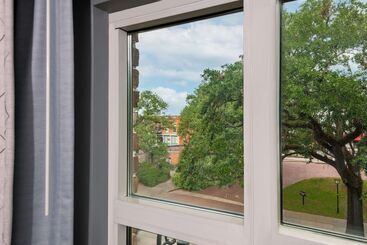 هتل Hampton Inn Savannah Historic District