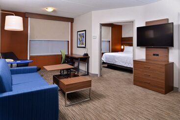 هتل Holiday Inn Express & Suites Buffalo Downtown, An Ihg