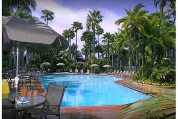 هتل Humphreys Half Moon Inn