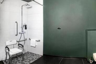 Отель Ibis Pontarlier