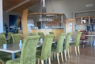 The Hill Hotel At Flúðir