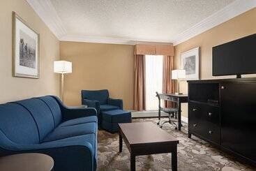 ホテル Nova Inn Yellowknife