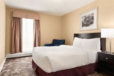 ホテル Nova Inn Yellowknife