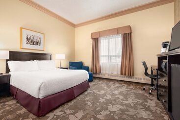 هتل Nova Inn Yellowknife