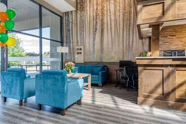 هتل Quality Inn