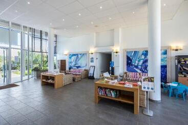 Отель Residence Pierre & Vacances Bleu Marine