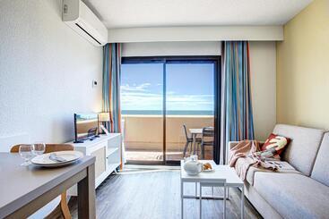 هتل Residence Pierre & Vacances Les Balcons De Collioure