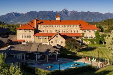 هتل St. Eugene Golf Resort & Casino
