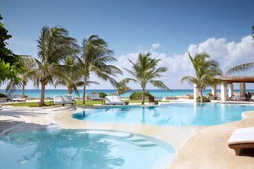 هتل Viceroy Riviera Maya, A Luxury Villa Resort