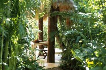 هتل Viceroy Riviera Maya, A Luxury Villa Resort