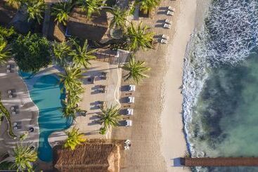 هتل Viceroy Riviera Maya, A Luxury Villa Resort