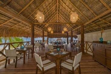هتل Viceroy Riviera Maya, A Luxury Villa Resort