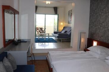 Rooms Vodisek   Depandansa Capodistria Boutique Hotela - Capodistria