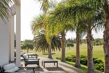 Sheraton Colonia Golf & Spa Resort