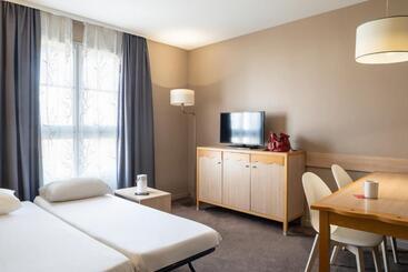 Aparthotel Adagio Val D Europe Près De Disneyland Paris - Serris