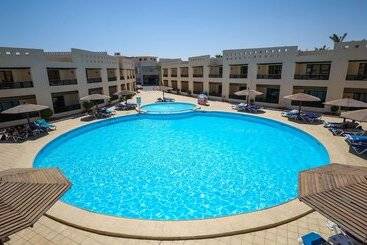 Blend Club Aqua Resort