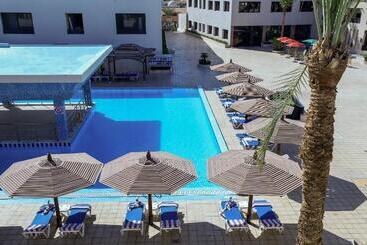 Blend Club Aqua Resort