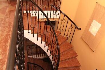 Hostal San Cayetano