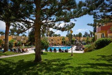 هتل Atlantic Garden Beach Mate
