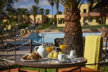 هتل Atlantic Garden Beach Mate