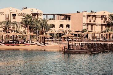 هتل Cook’s Club El Gouna