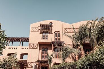 هتل Cook’s Club El Gouna