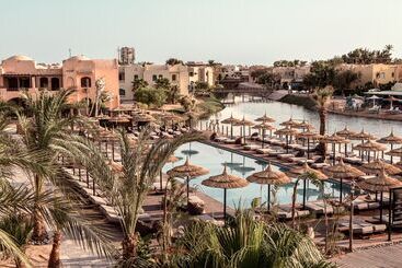 هتل Cook’s Club El Gouna