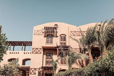 هتل Cook’s Club El Gouna