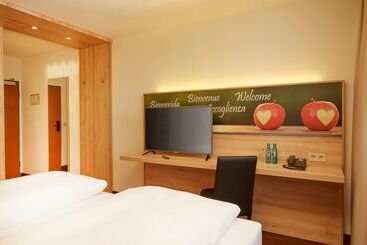 H+ Hotel Stuttgart Herrenberg