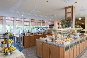 هتل Holiday Inn Frankfurt Airport   Neu Isenburg, An Ihg