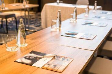 هتل Mercure Sibiu Airport