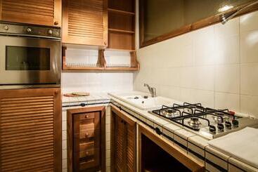 هتل Roccamare Resort   Ville E Appartamenti