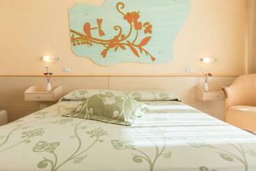 בית מלון כפרי Savoy