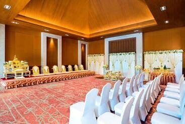 هتل Sheraton Hua Hin Pranburi Villas