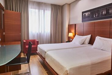 هتل Silken Ciudad Gijon