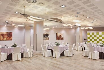هتل Silken Ciudad Gijon