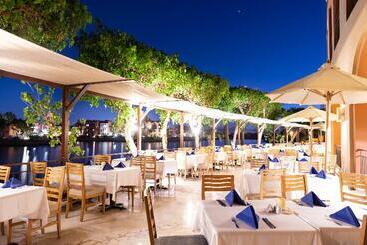 هتل Three Corners Ocean View El Gouna   Adults Only