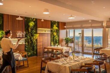 President Hotel, Valamar Collection