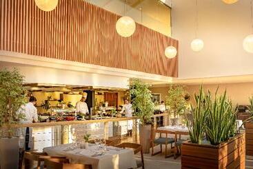 President Hotel, Valamar Collection