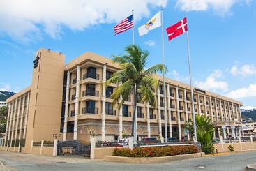 هتل Windward Passage