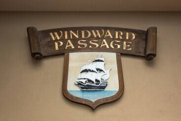 هتل Windward Passage