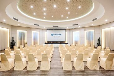هتل Wyndham Hua Hin Pranburi Resort & Villas