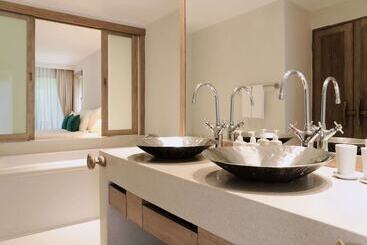 هتل Wyndham Hua Hin Pranburi Resort & Villas